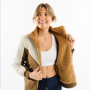 ZYIA NWOT Camel Sierra Fleece Reversible Jacket XXXL